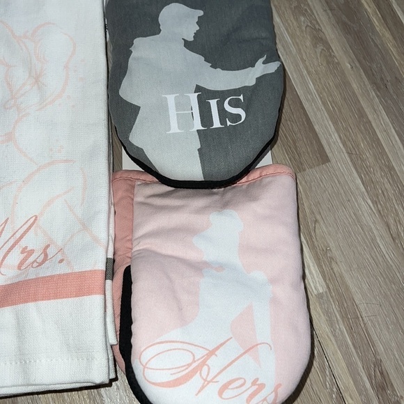 Disney princess Cinderella kitchen collection! - Picture 2 of 4